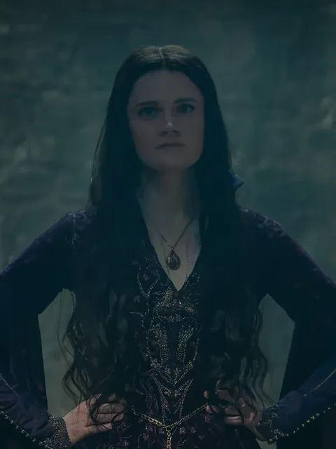 Alys Rivers — Gayle Rankin