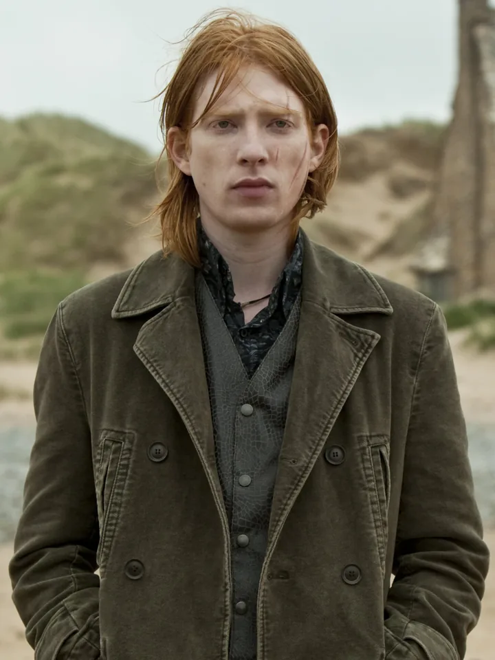 Bill Weasley — Domhnall Gleeson