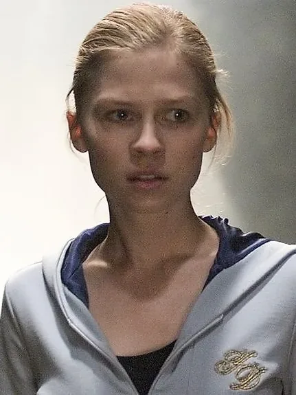 Fleur Delacour — Clémence Poésy