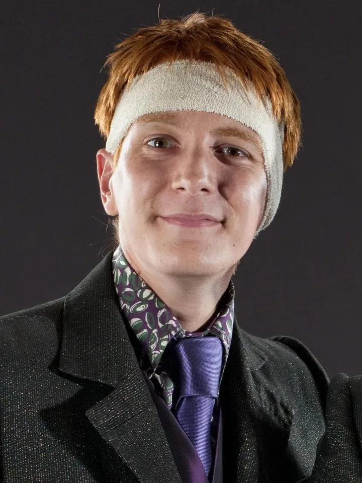George Weasley — Oliver Phelps