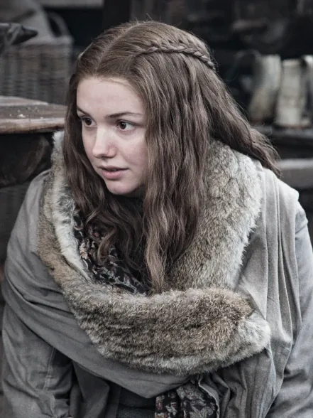 Gilly — Hannah Murray