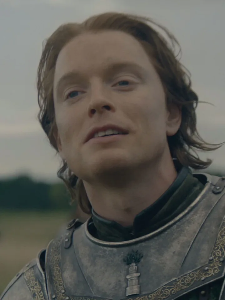 Gwayne Hightower — Freddie Fox