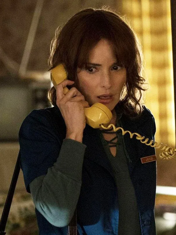 Joyce Byers — Winona Ryder