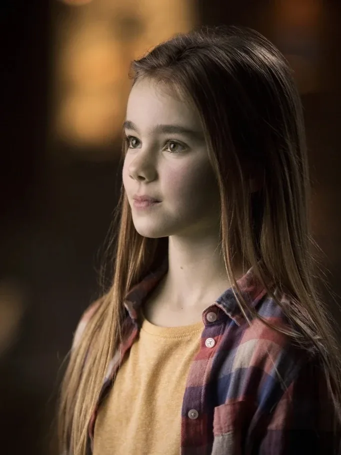 Maisie Lockwood — Isabella Sermon