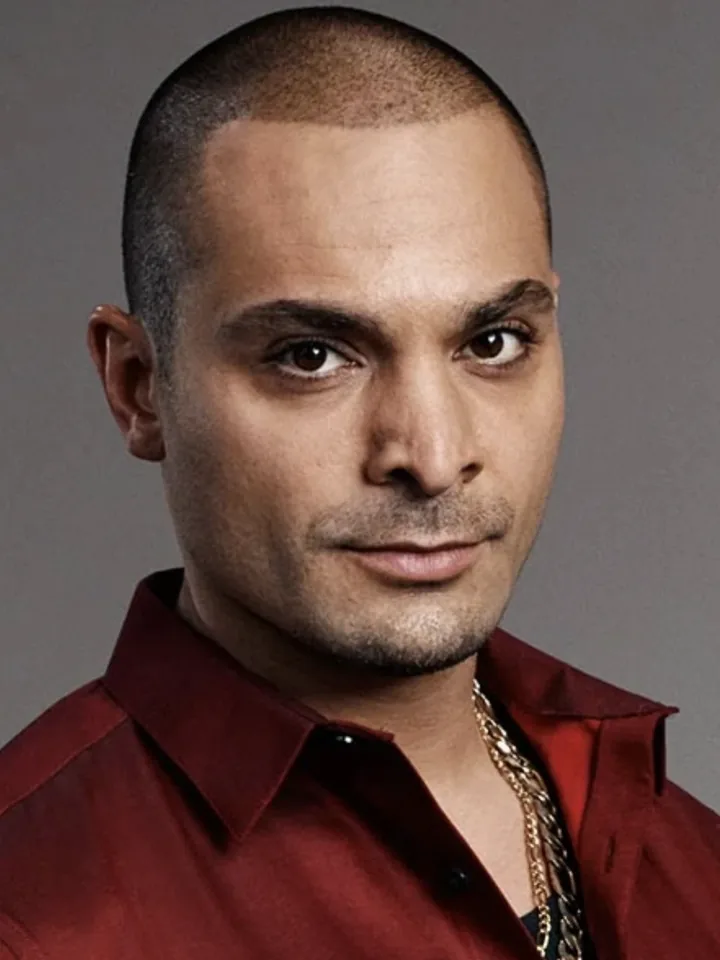 Nacho Varga — Michael Mando