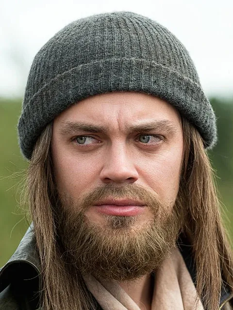 Paul Rovia — Tom Payne