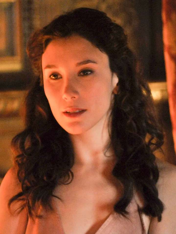 Shae — Sibel Kekilli